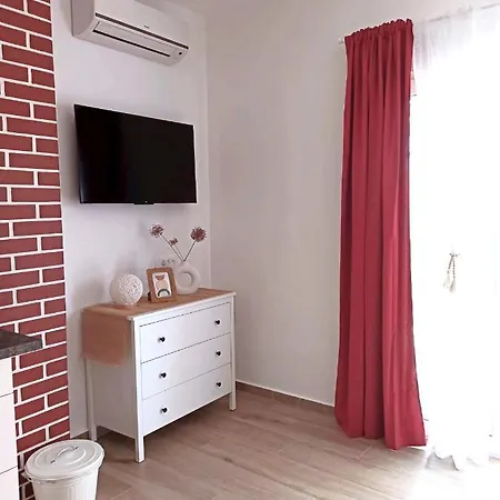 New! Terrazen - Free Car Parking *